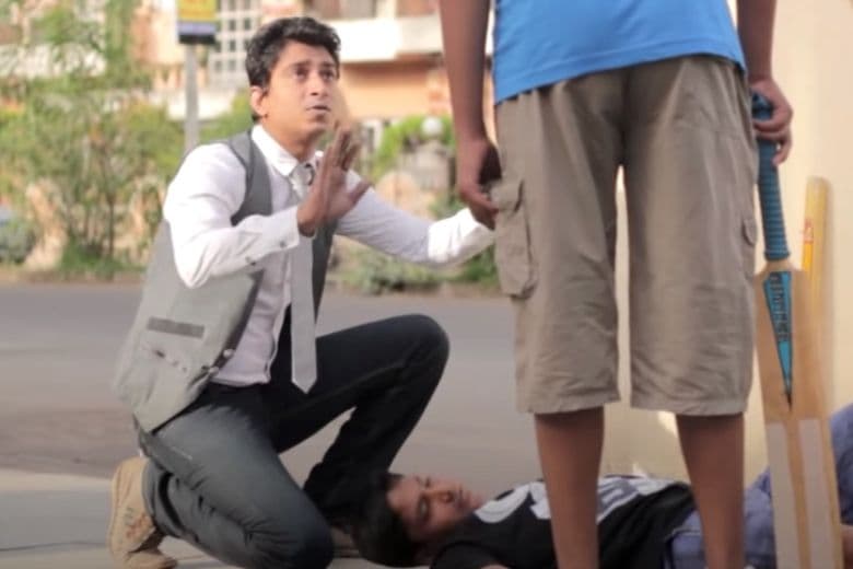 Is someone having an epileptic seizure? This is what you should do