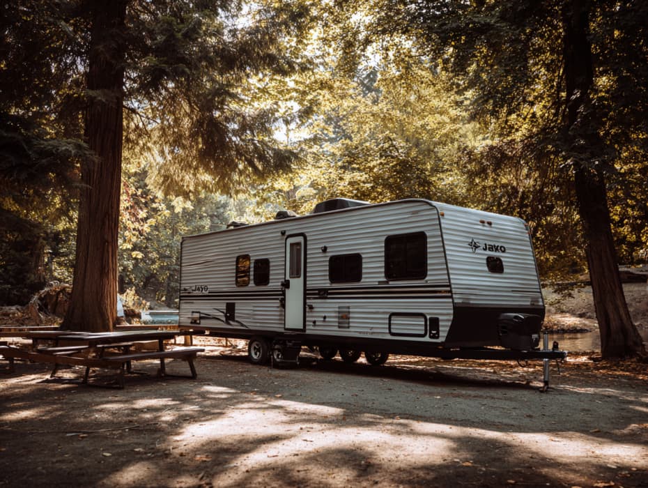 Family of Seven Sold Villa for Caravan, but Now Earns a Fortune From It